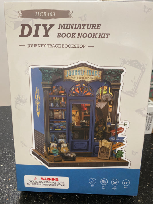 DIY Book Nook - Journey Trace
