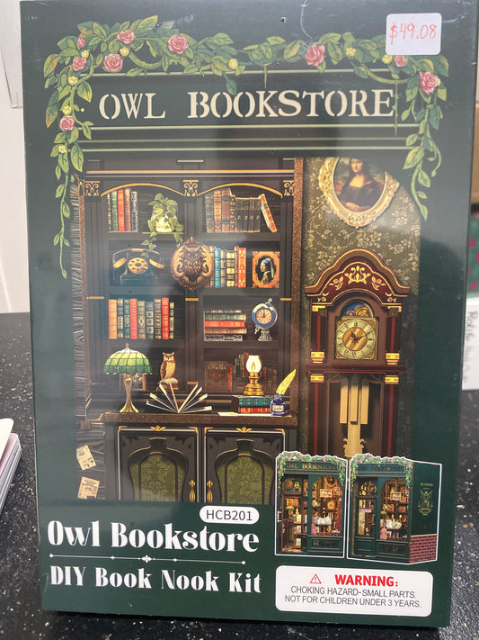 DIY Book Nook - Owl Bookstore